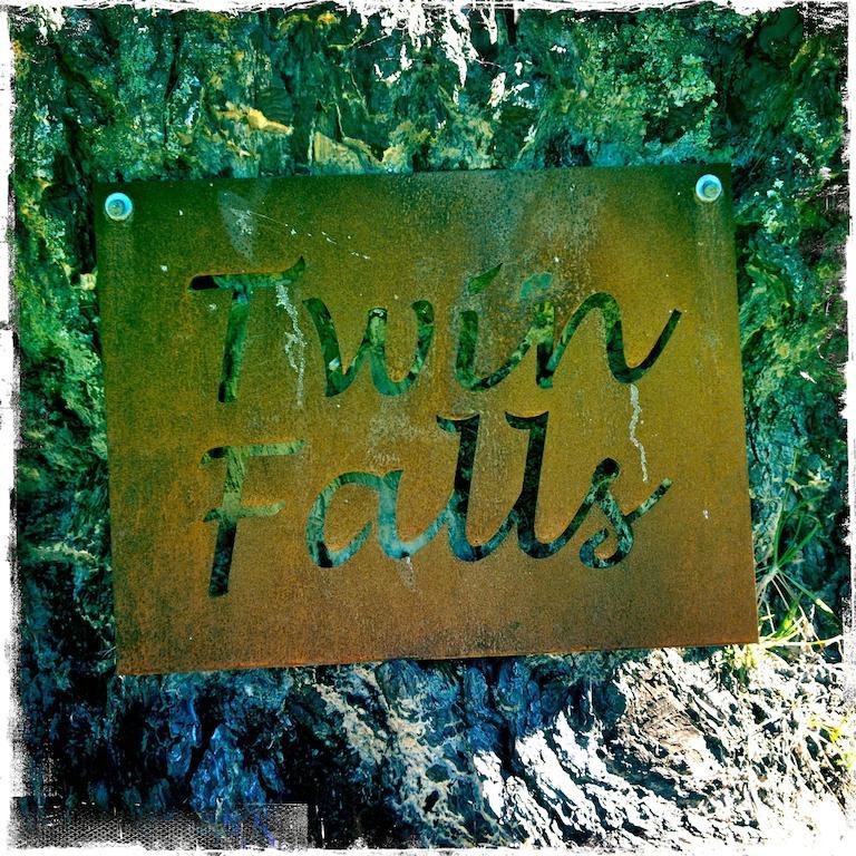 Twin Falls Bush Cottages Fitzroy Falls Phòng bức ảnh